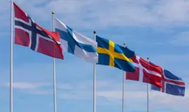 Flaggor från alla nordiska länder som ska delta i den gemensamma undersökningen om spel om pengar